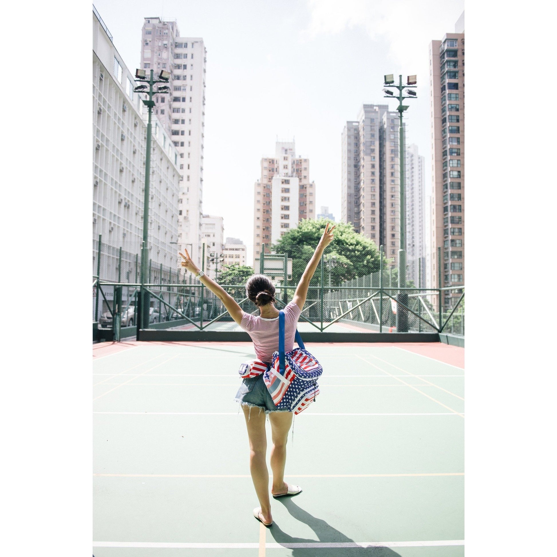Bluetooth Cooler With Speakers (American Flag)